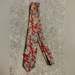 Vintage Men’s Silk Thin Paisley Tie Made in USA